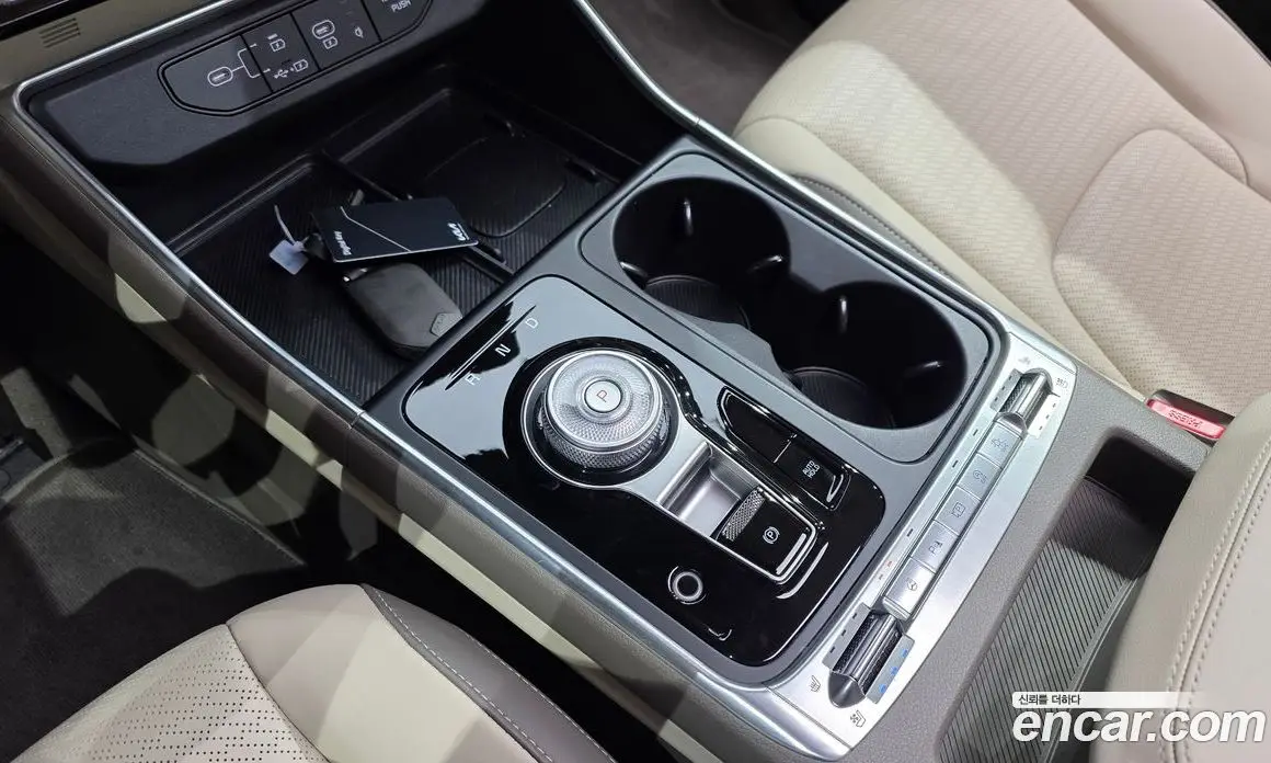 Kia Carnival 2025 2.2 автомат (гидро), фото 12