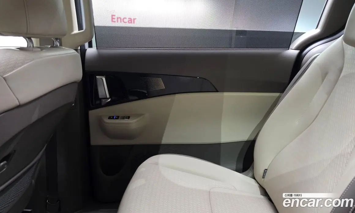 Kia Carnival 2025 2.2 автомат (гидро), фото 15