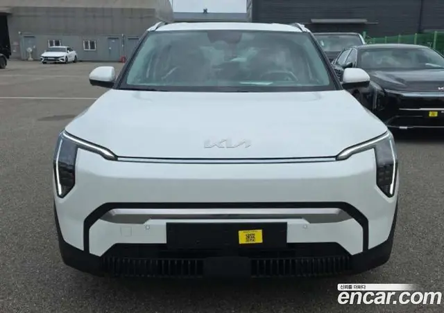 Kia EV3, 2026, 1 км