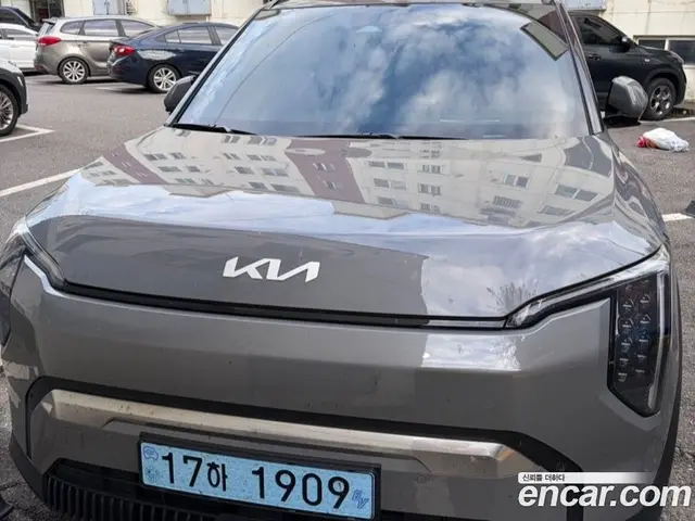 Kia EV3 2026 автомат (гидро), миниатюра 2