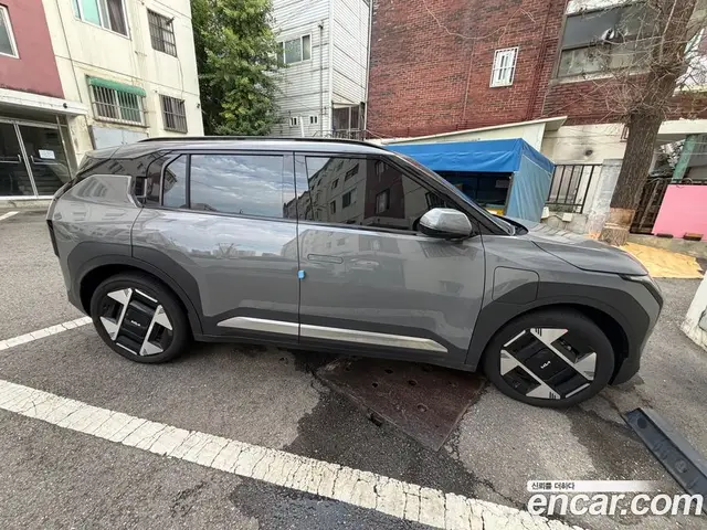 Kia EV3 2026 автомат (гидро), миниатюра 8