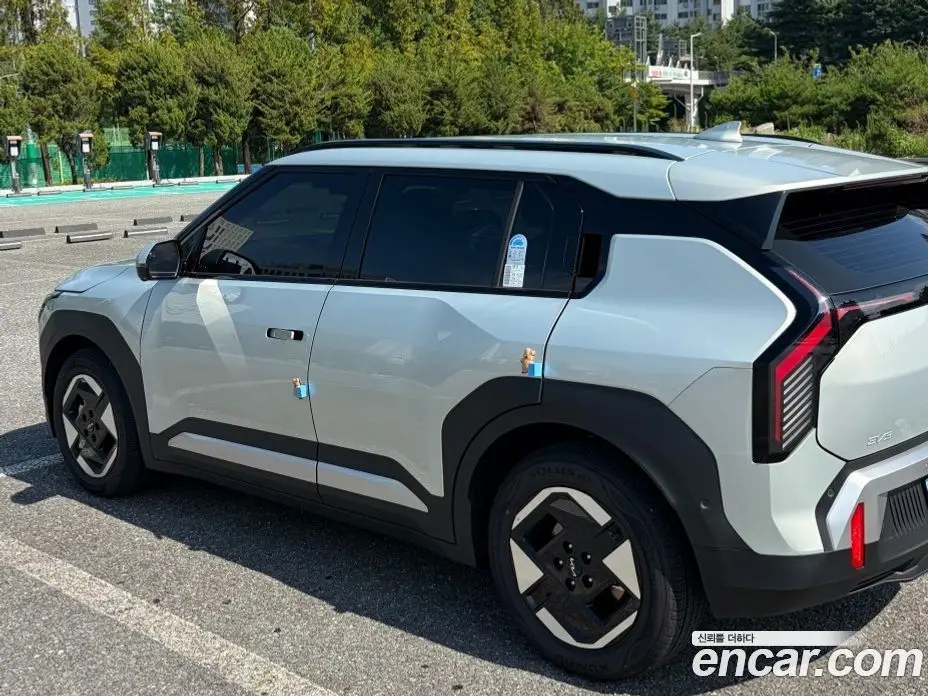 Kia EV3 2026 автомат (гидро), фото 5