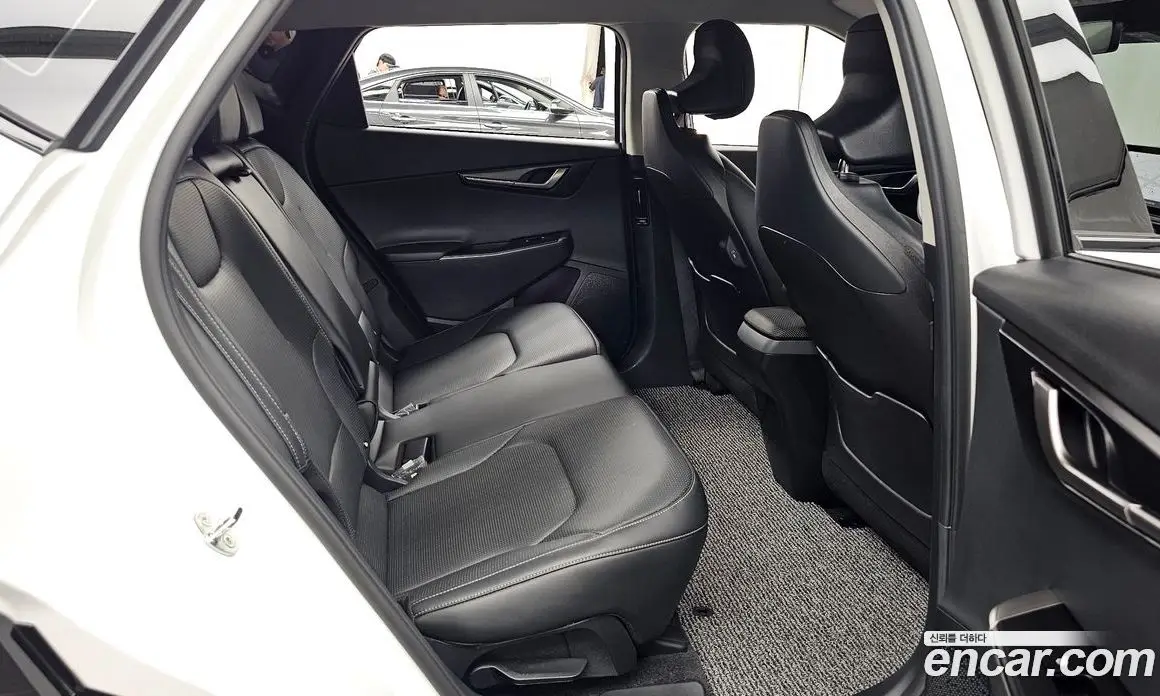 Kia EV6 2025 0.1 автомат (гидро), фото 18