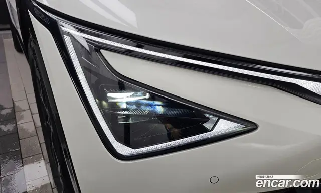 Kia EV6 2025 0.1 автомат (гидро), миниатюра 8