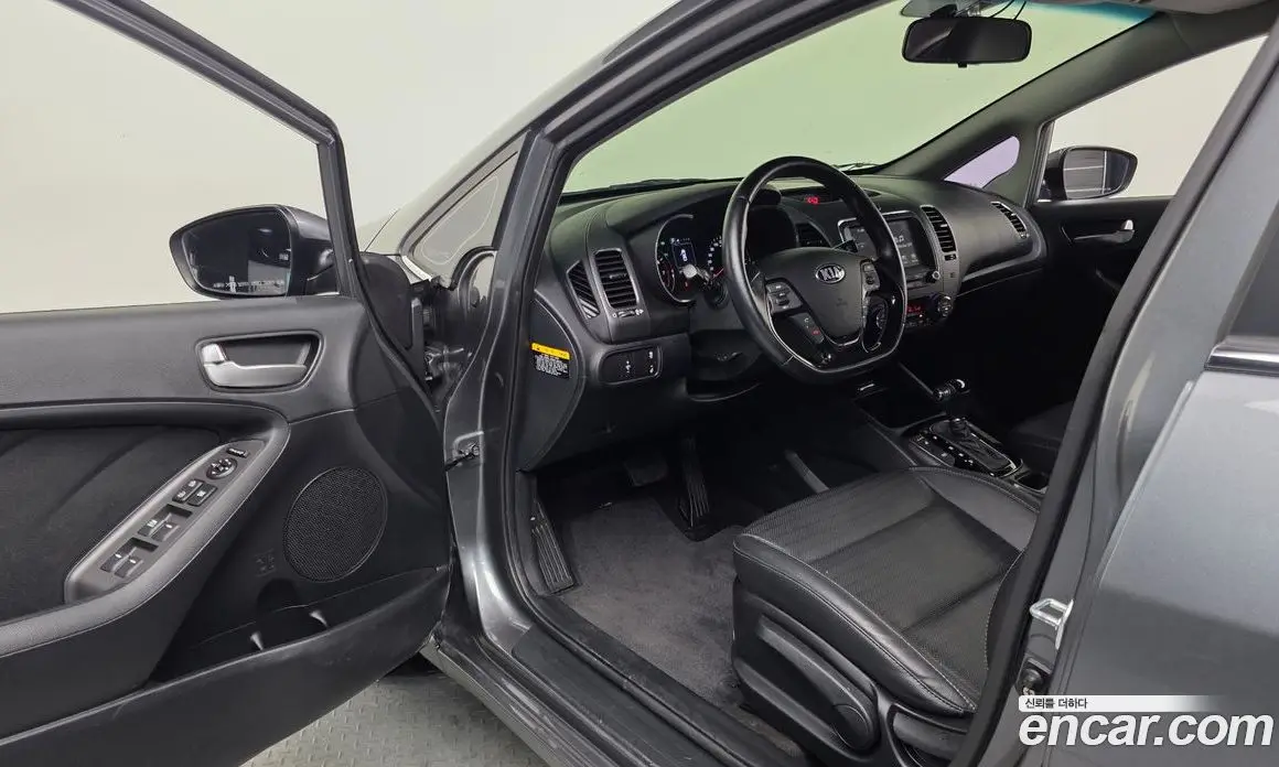 Kia K3 2016 1.6 автомат (гидро), фото 12