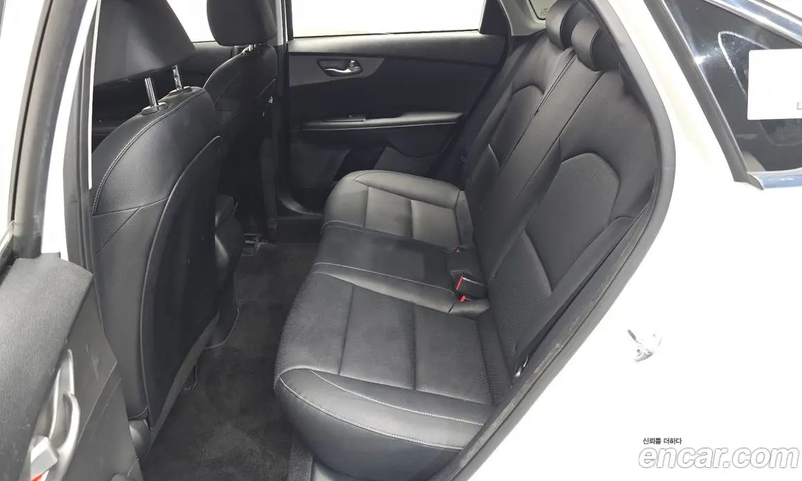 Kia K3 2019 1.6 автомат (гидро), фото 17