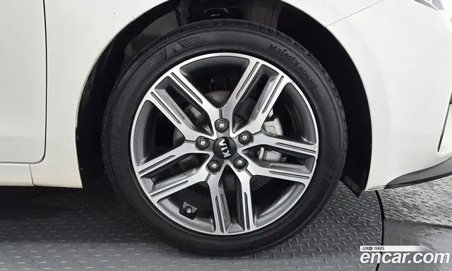 Kia K3 2019 1.6 автомат (гидро), миниатюра 7