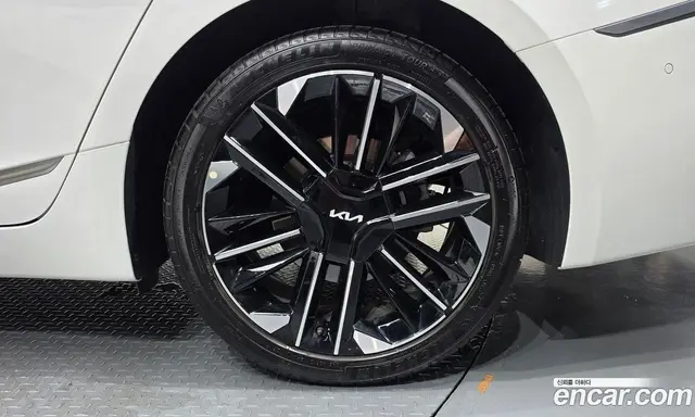 Kia K8 2025 1.6 автомат (гидро), миниатюра 6