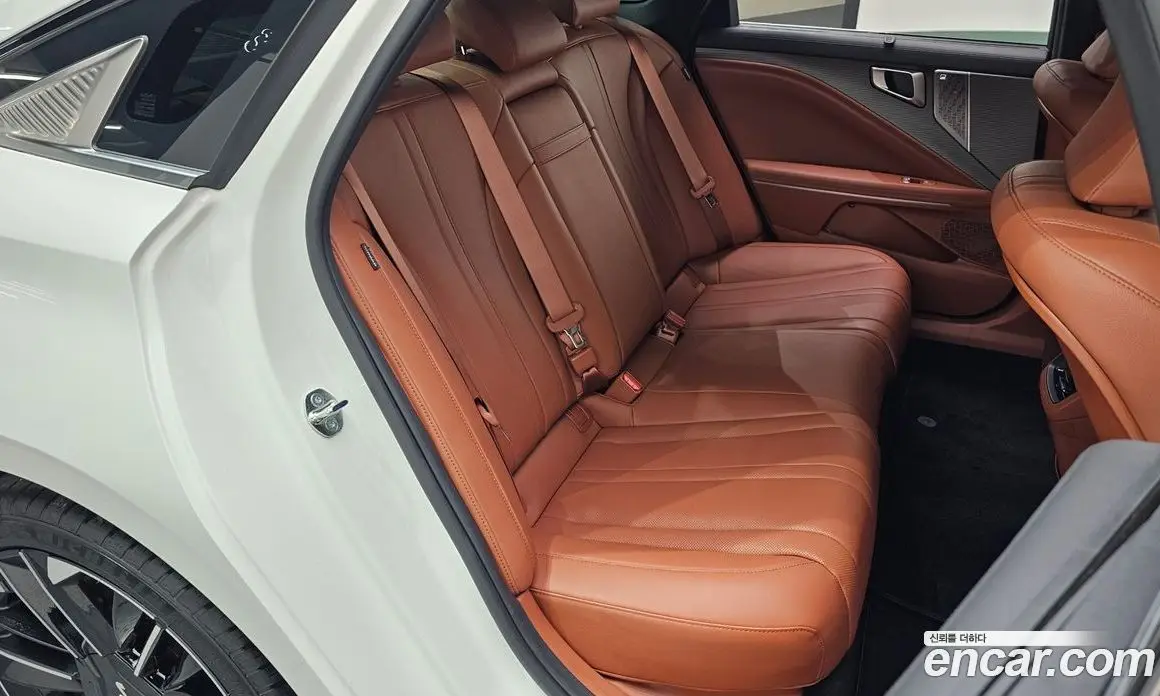 Kia K8 2025 2.5 автомат (гидро), фото 17