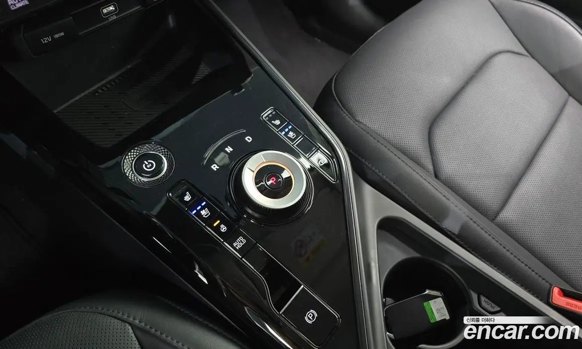 Kia Niro 2023 0.2 автомат (гидро), фото 12