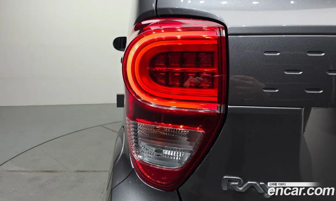 Kia Ray 2022 1.0 автомат (гидро), фото 9
