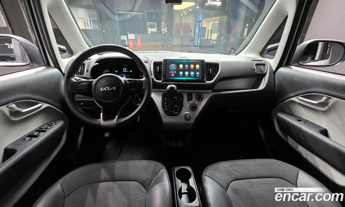 Kia Ray 2022 1.0 автомат (гидро), фото 10