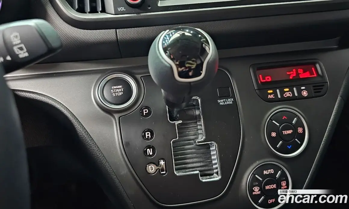 Kia Ray 2024 1.0 автомат (гидро), фото 12