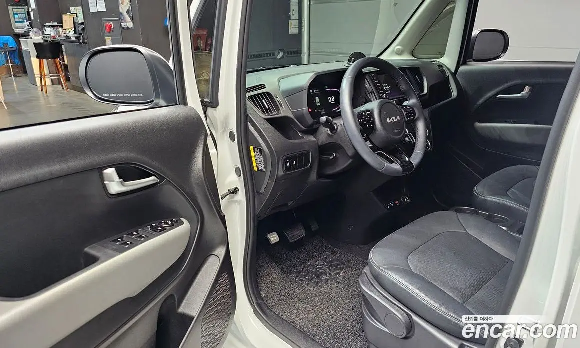 Kia Ray 2024 1.0 автомат (гидро), фото 13