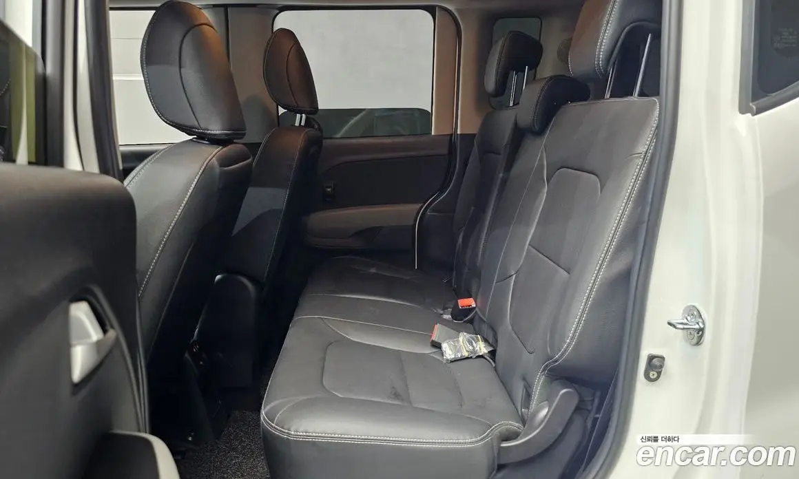 Kia Ray 2024 1.0 автомат (гидро), фото 18