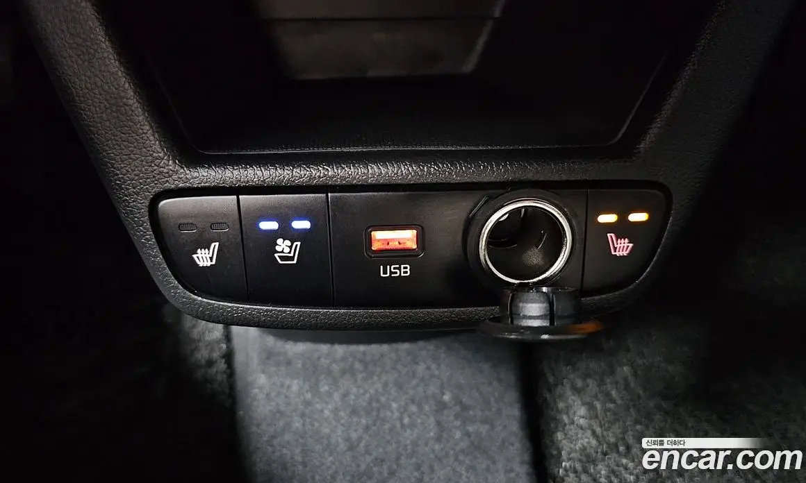 Kia Ray 2024 1.0 автомат (гидро), фото 23