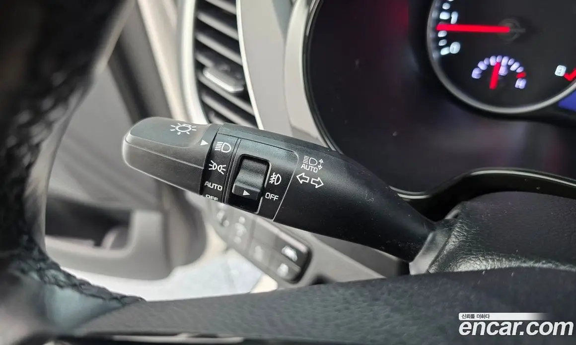 Kia Seltos 2020 1.6 автомат (гидро), фото 27