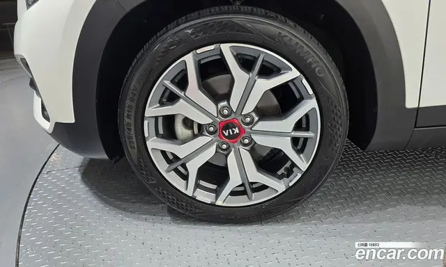 Kia Seltos 2020 1.6 автомат (гидро), миниатюра 5
