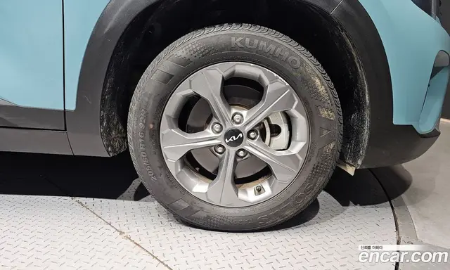 Kia Seltos 2024 1.6 автомат (гидро), миниатюра 7