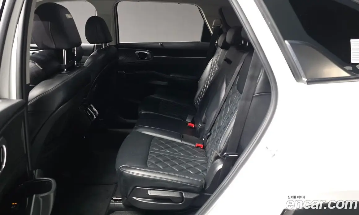 Kia Sorento 2022 2.2 автомат (гидро), фото 16