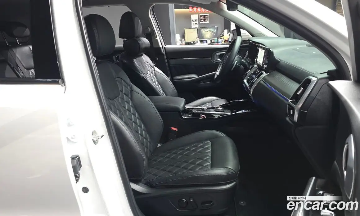 Kia Sorento 2022 2.2 автомат (гидро), фото 17