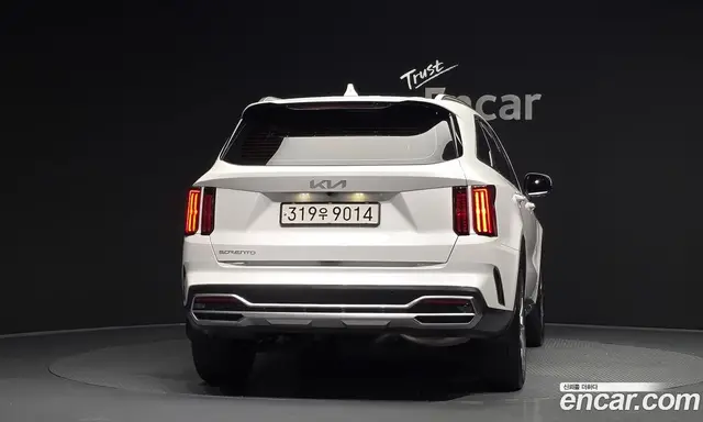 Kia Sorento 2022 2.2 автомат (гидро), миниатюра 4