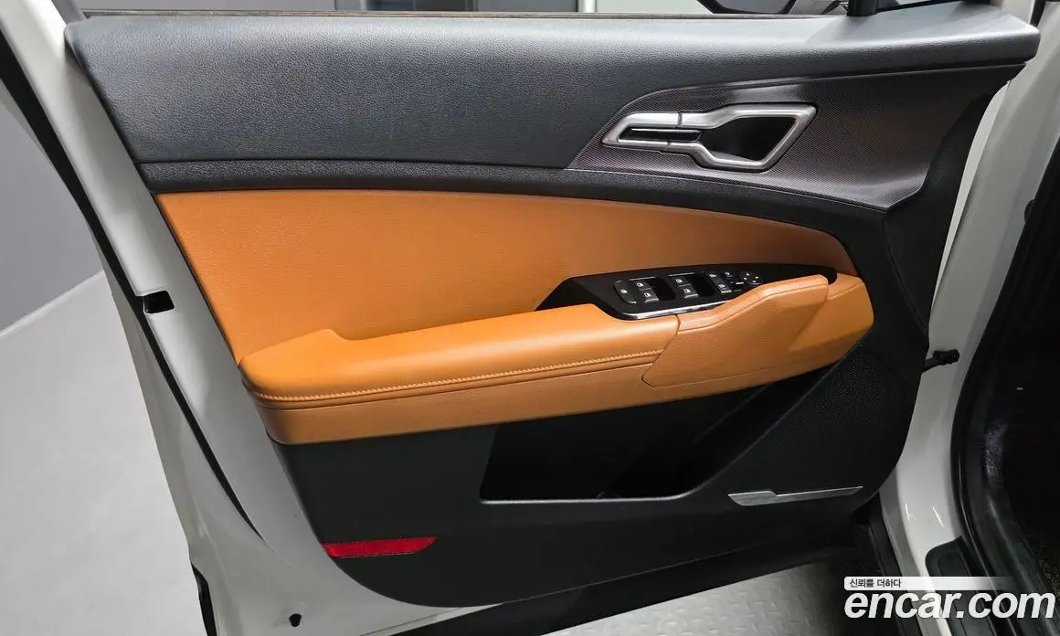 Kia Sportage 2023 1.6 автомат (гидро), фото 14