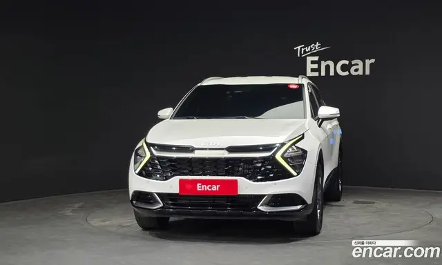 Kia Sportage 2023 1.6 автомат (гидро), миниатюра 3