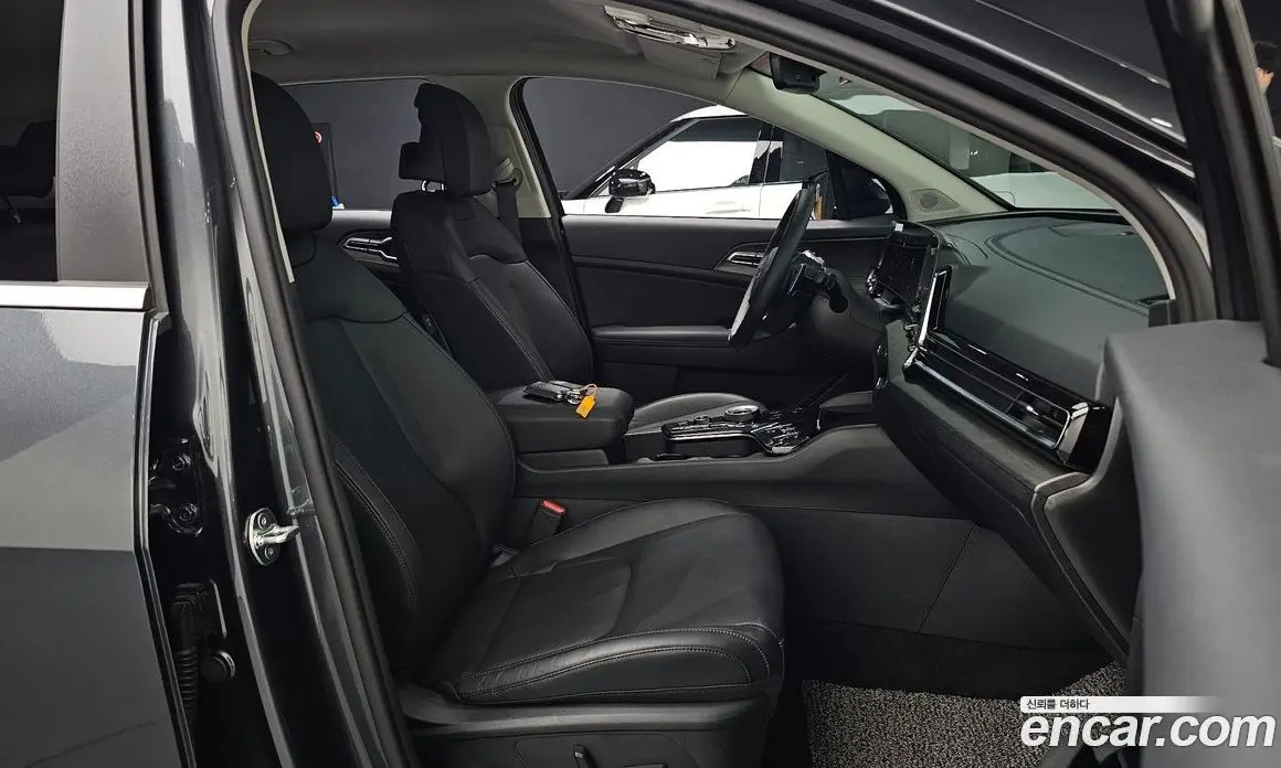 Kia Sportage 2024 2.0 автомат (гидро), фото 16