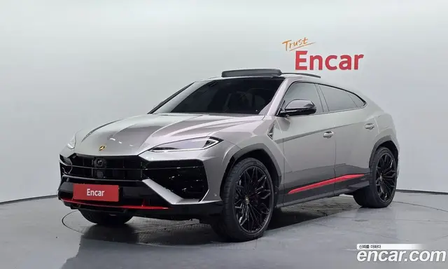 Lamborghini Urus, 2025, 5 684 км