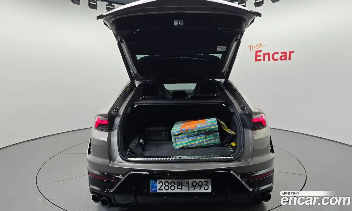 Lamborghini Urus 2025 4.0 автомат (гидро), фото 24