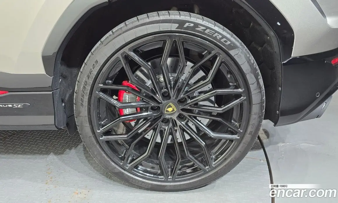 Lamborghini Urus 2025 4.0 автомат (гидро), фото 7