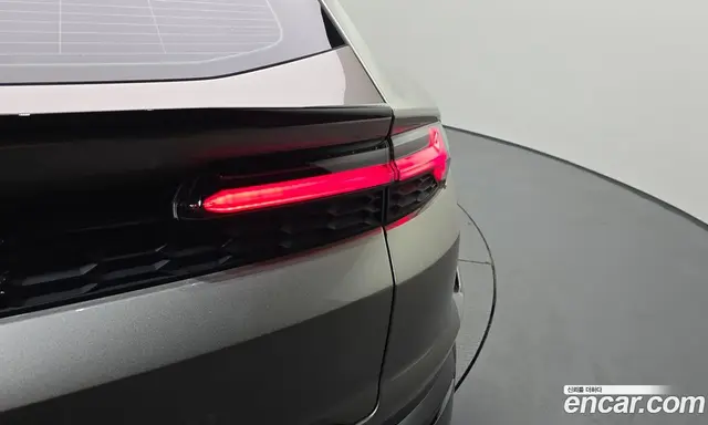 Lamborghini Urus 2025 4.0 автомат (гидро), миниатюра 9