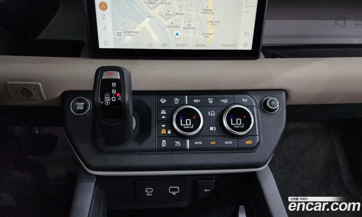 Land Rover Defender 2021 3.0 автомат (гидро), фото 12