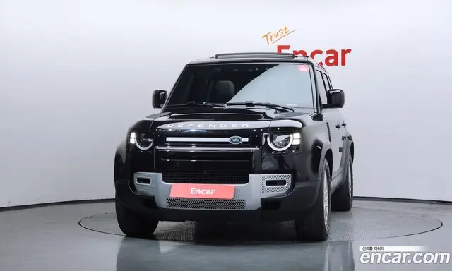 Land Rover Defender 2021 3.0 автомат (гидро), миниатюра 3