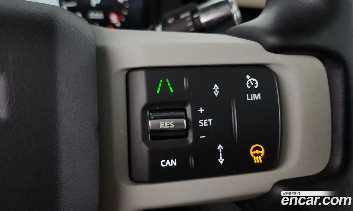 Land Rover Defender 2021 3.0 автомат (гидро), фото 23