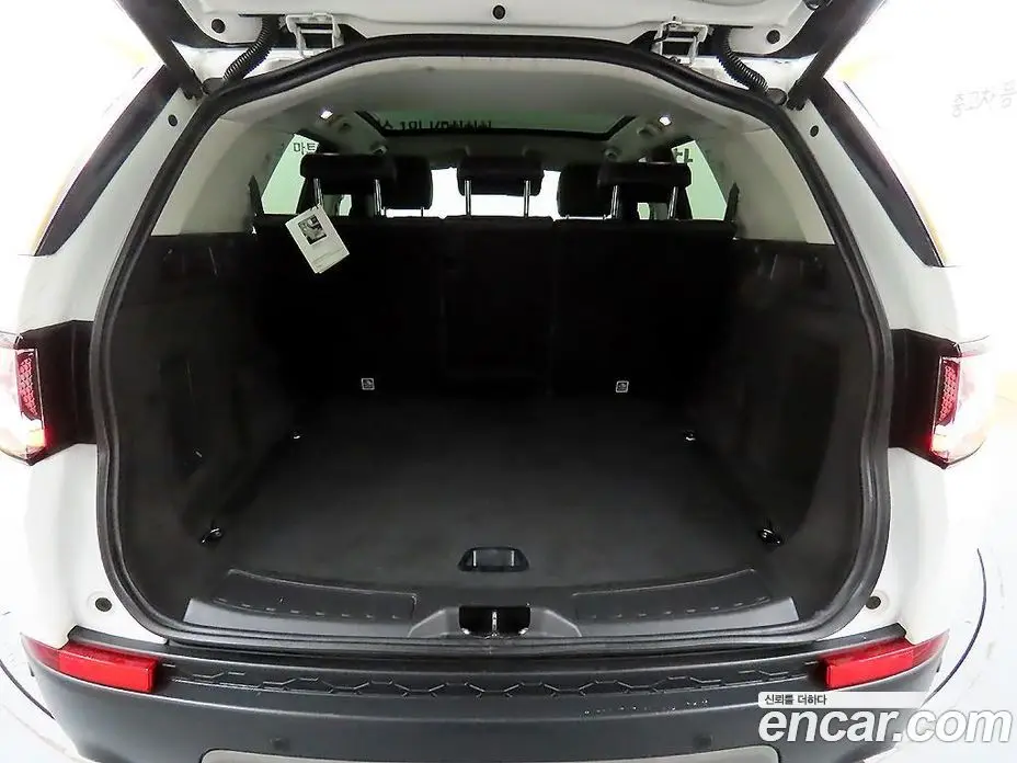 Land Rover Discovery Sport 2015 2.2 автомат (гидро), фото 17