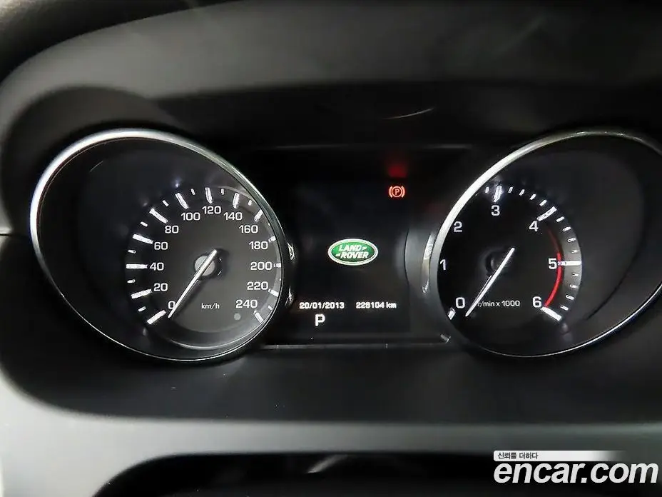 Land Rover Discovery Sport 2015 2.2 автомат (гидро), фото 8