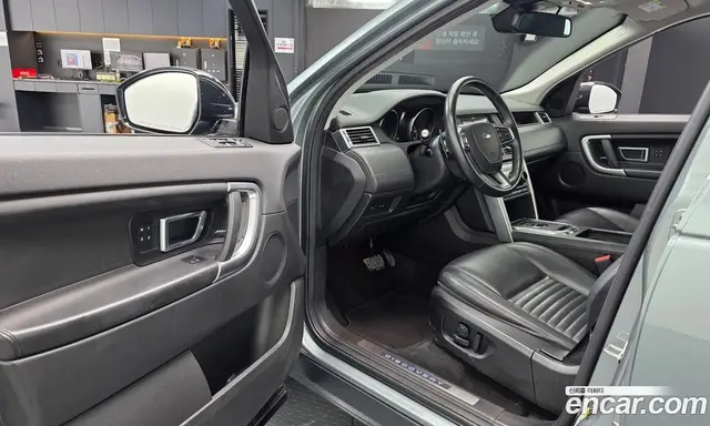 Land Rover Discovery Sport 2017 2.0 автомат (гидро), миниатюра 12