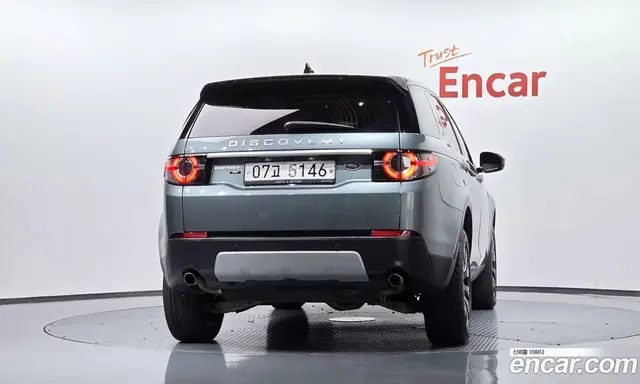 Land Rover Discovery Sport 2017 2.0 автомат (гидро), миниатюра 3