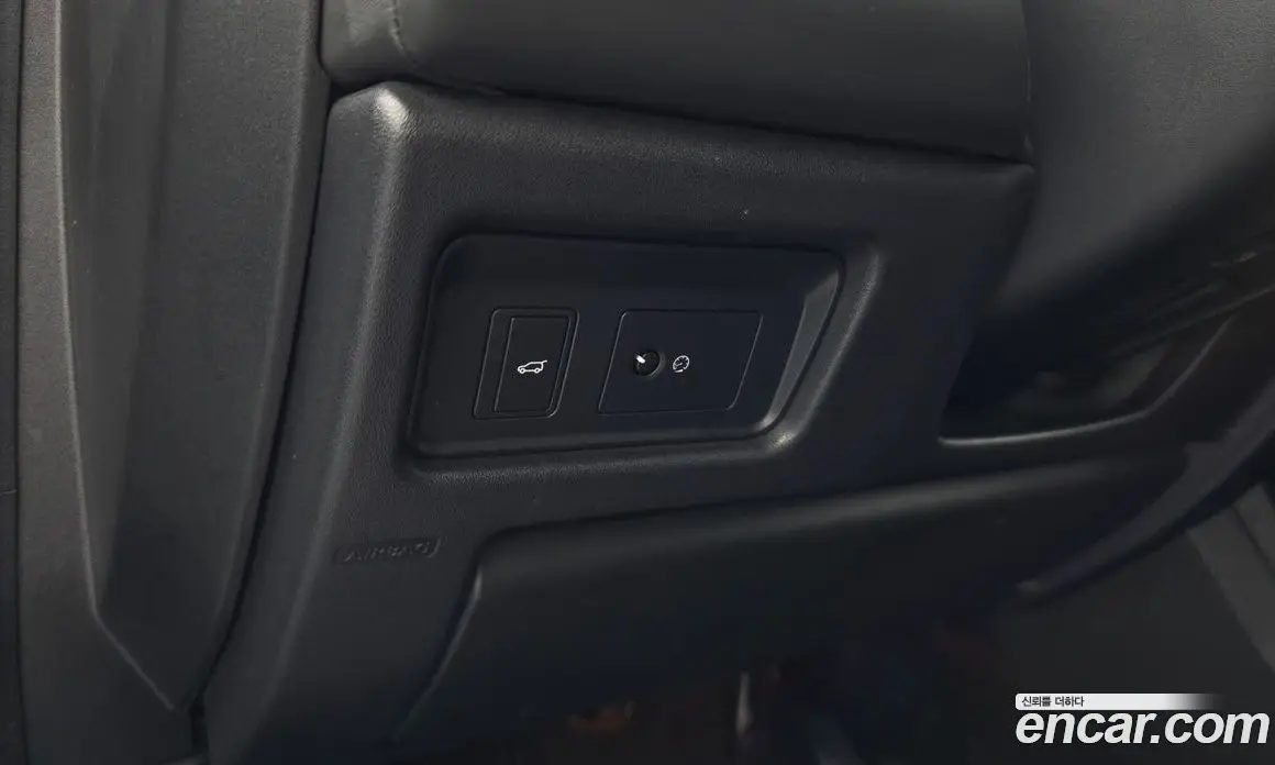 Land Rover Discovery Sport 2017 2.0 автомат (гидро), фото 25