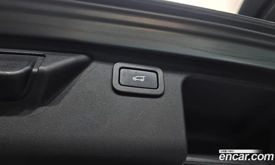 Land Rover Discovery Sport 2017 2.0 автомат (гидро), фото 30