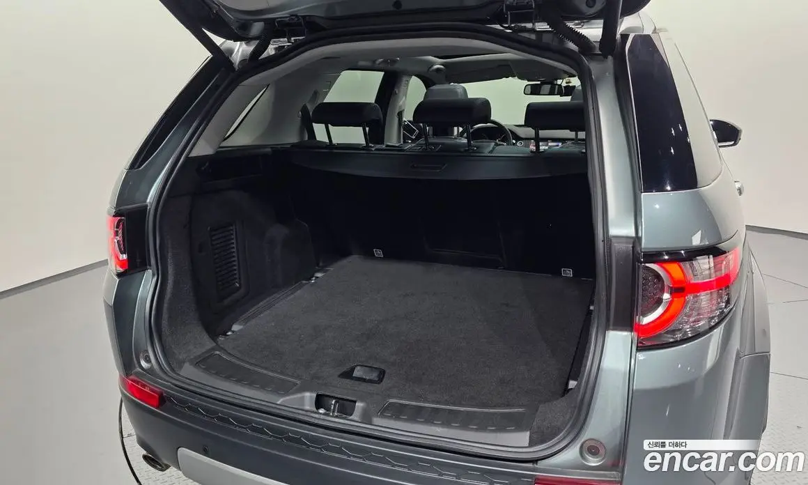 Land Rover Discovery Sport 2017 2.0 автомат (гидро), фото 31