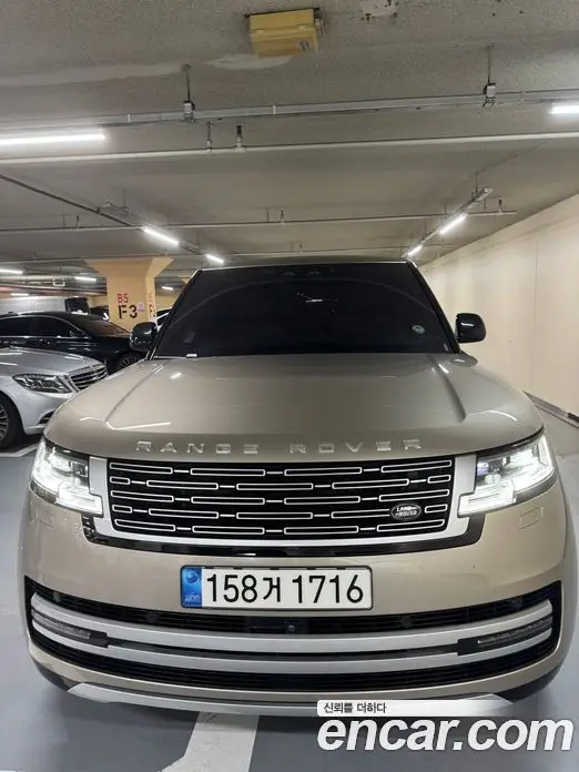 Land Rover Range Rover 2023 3.0 автомат (гидро), фото 3