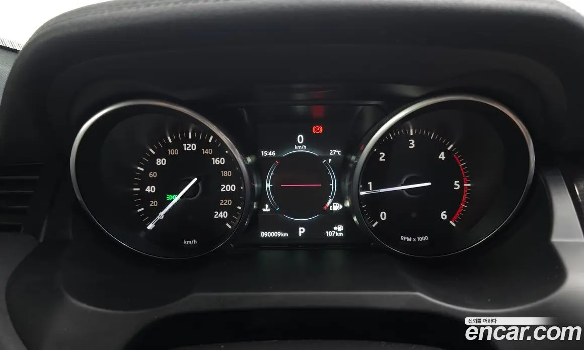 Land Rover Range Rover Evoque 2016 2.0 автомат (гидро), фото 8