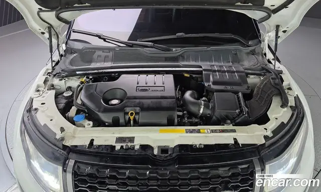 Land Rover Range Rover Evoque 2016 2.0 автомат (гидро), миниатюра 6