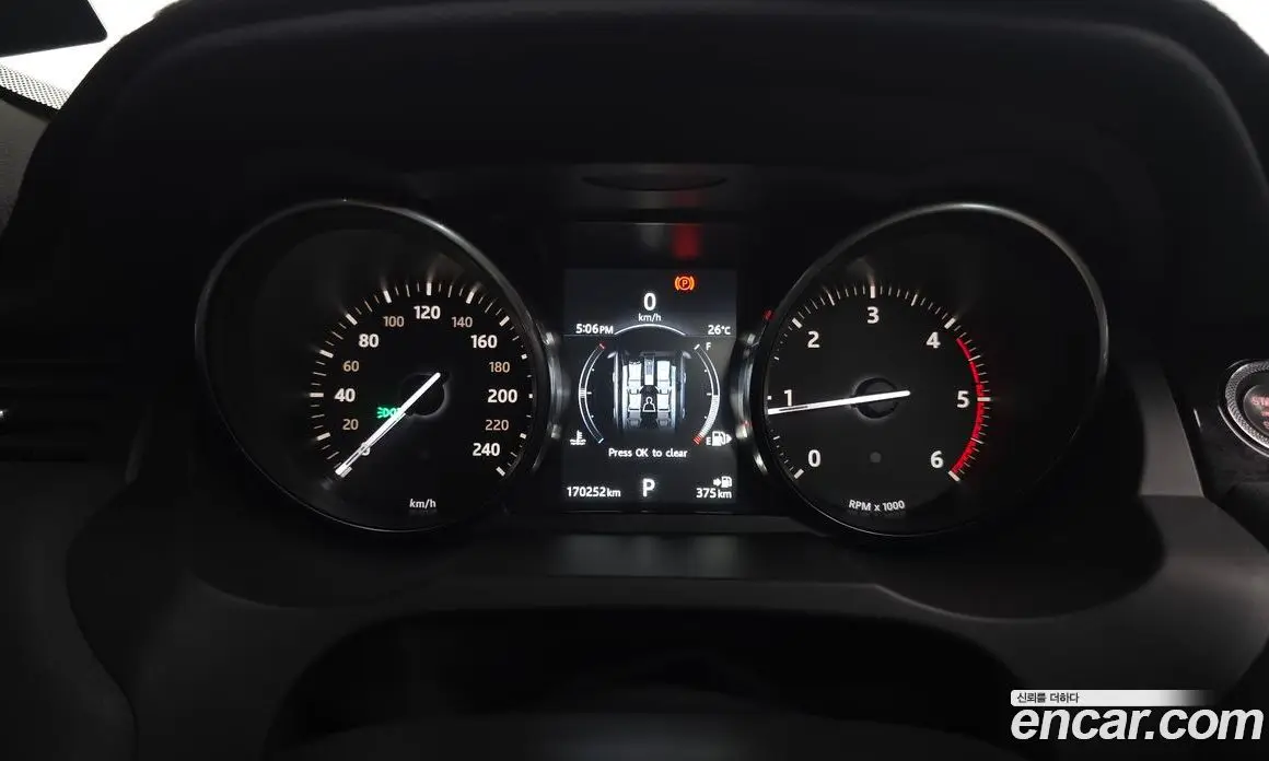 Land Rover Range Rover Evoque 2016 2.0 автомат (гидро), фото 8