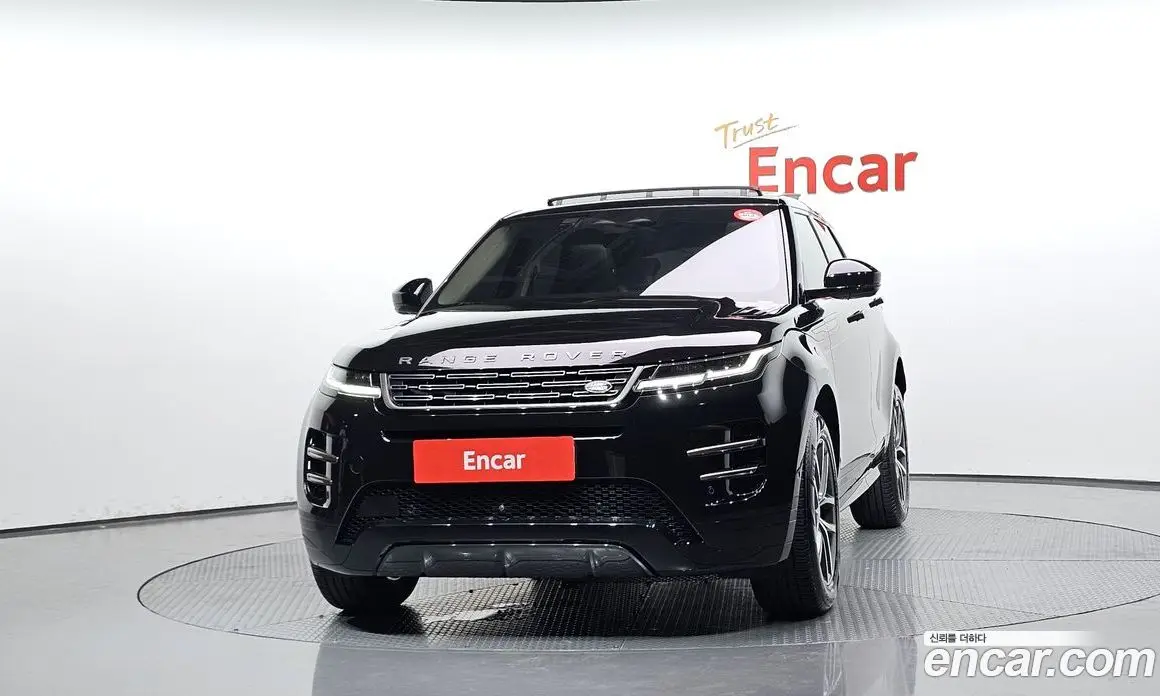 Land Rover Range Rover Evoque 2024 2.0 автомат (гидро), фото 3