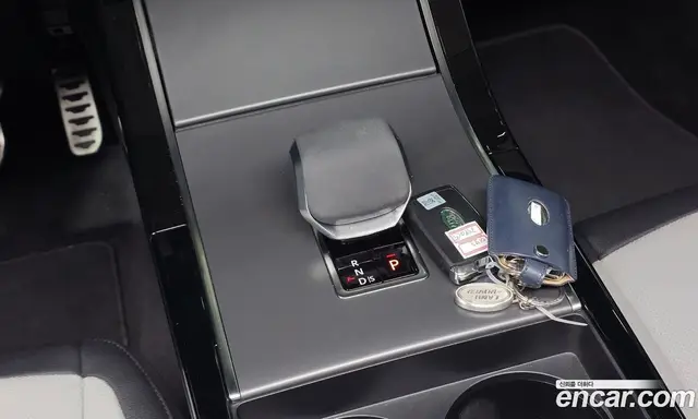 Land Rover Range Rover Evoque 2024 2.0 автомат (гидро), миниатюра 9