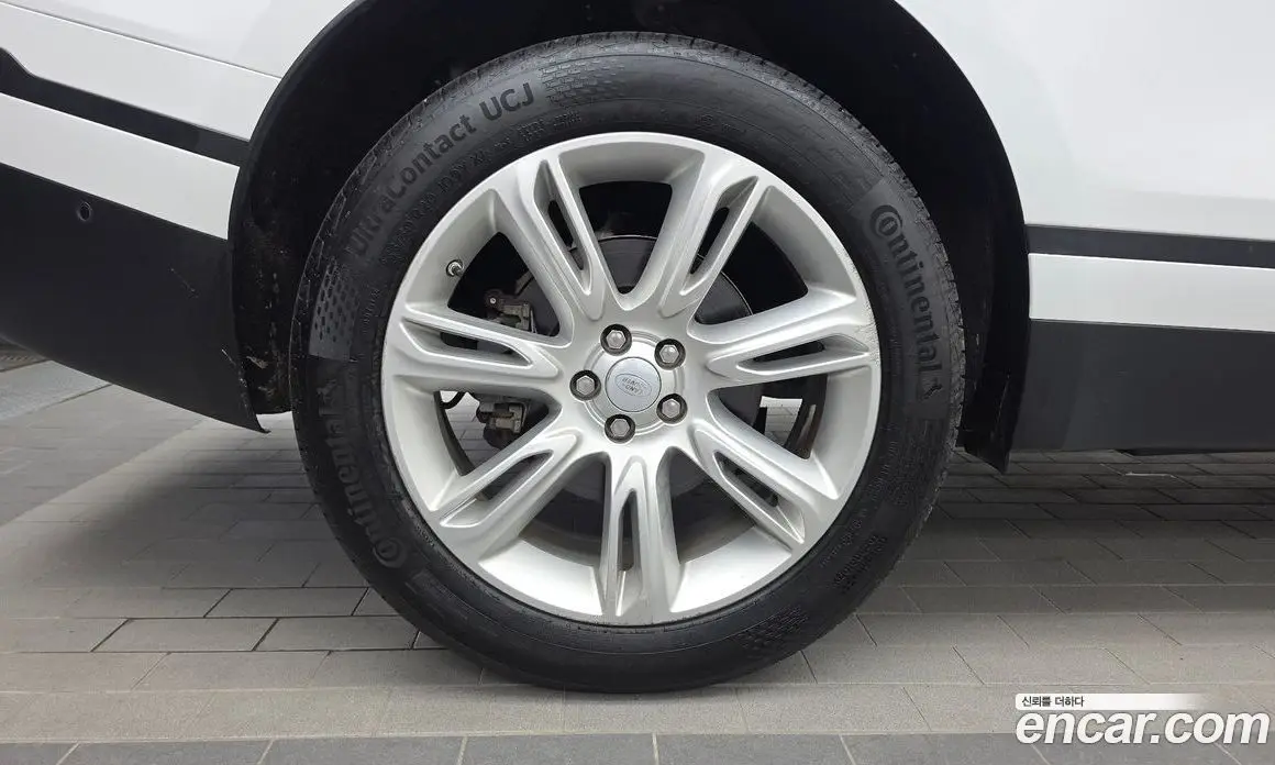 Land Rover Range Rover Velar 2019 2.0 автомат (гидро), фото 5